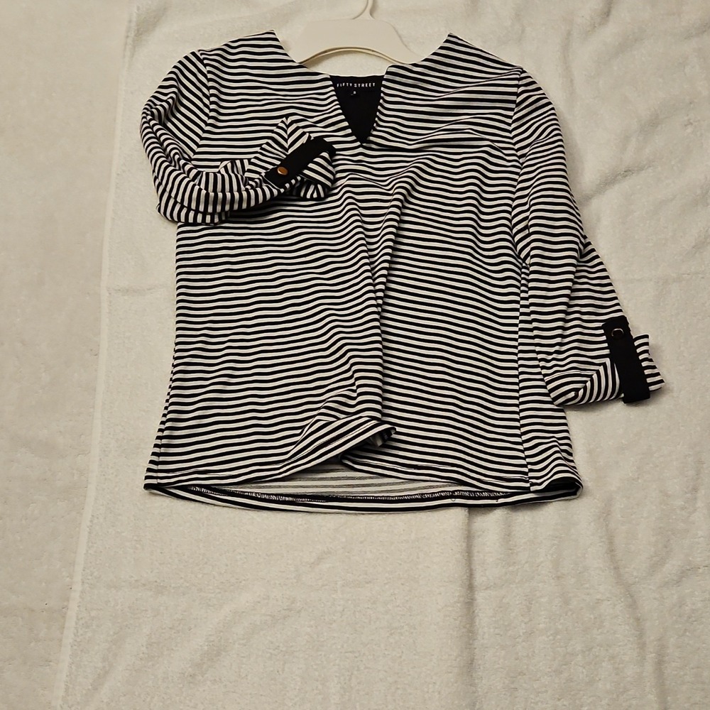 Fifty Street Black White Striped Knit V-Neck Button Long Sleeve Blouse S